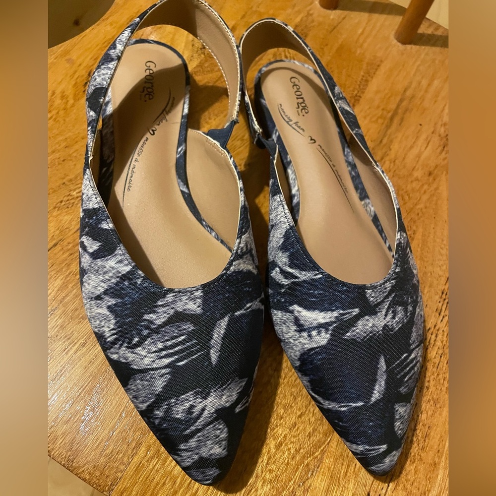 George strappy flats